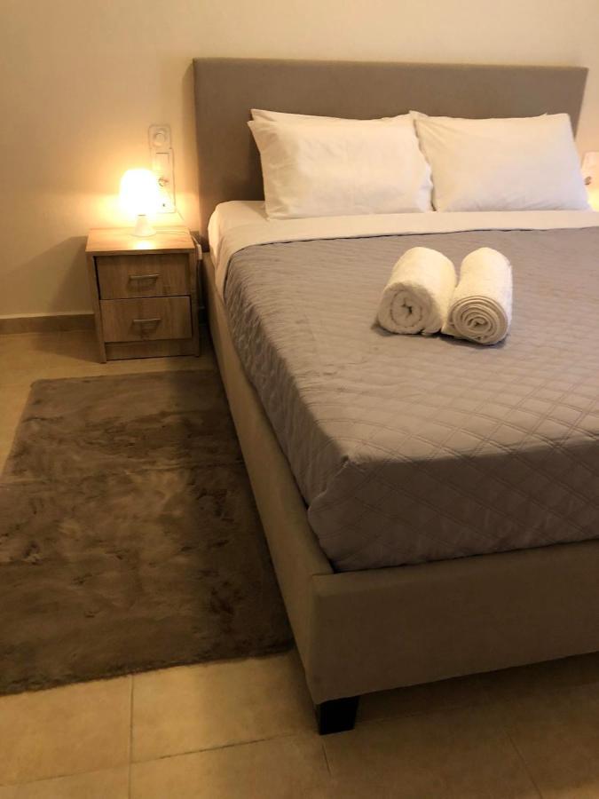 Lemon Apartment *